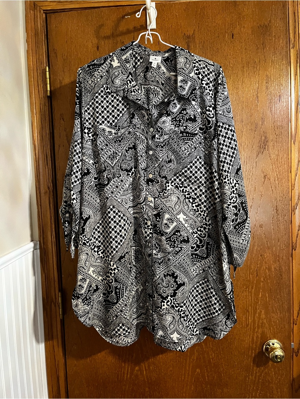 Dress Barn Black and White Paisley Button Tunic